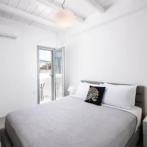 Hosting Moments Private Pool Apartment